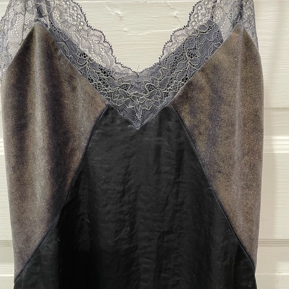 Zara black chemise, size medium - Picture 2 of 4